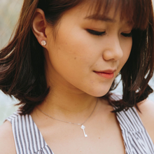 Load image into Gallery viewer, Hexagon Shell Stud Earrings