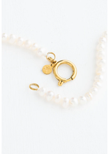 Load image into Gallery viewer, Freshwater Pearl Necklace