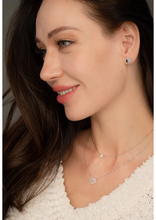 Load image into Gallery viewer, Silver Pearl Necklace