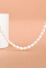 Load image into Gallery viewer, Freshwater Pearl Choker
